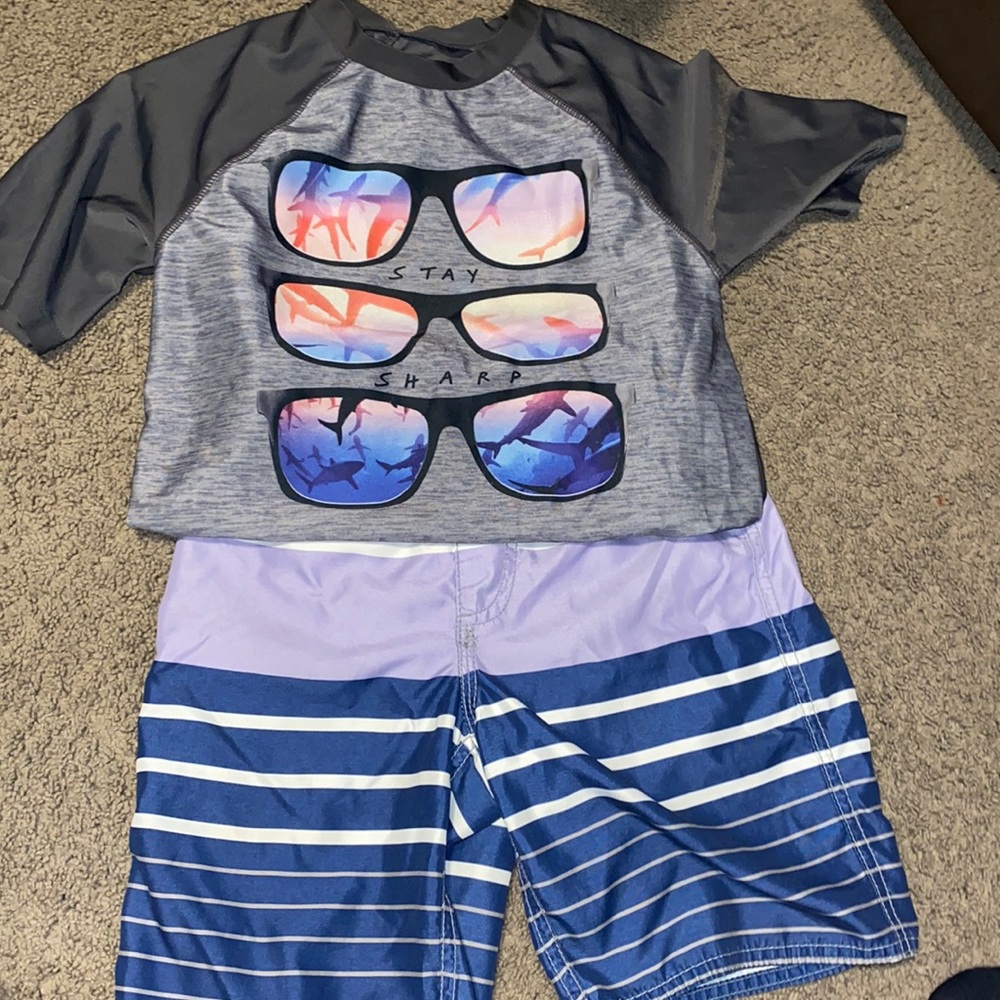 Old Navy swim set